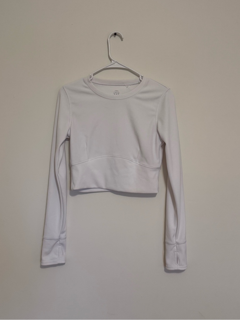 Women’s White Long-Sleeve Cropped Performance Tee